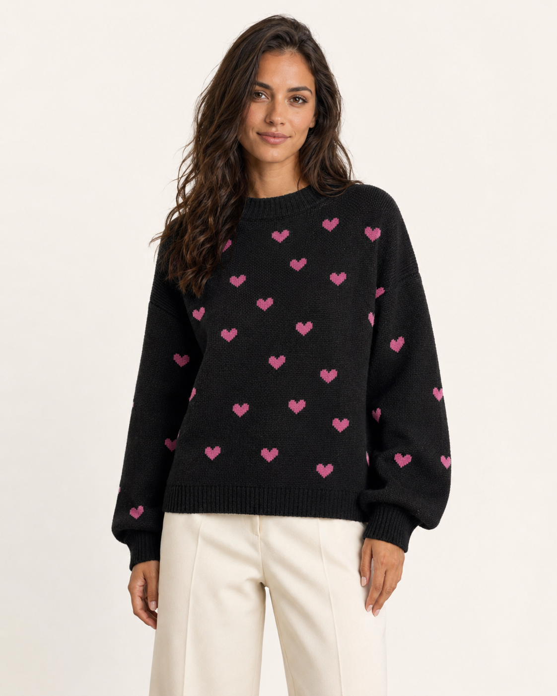 Pull femme col rond imprimé cœurs