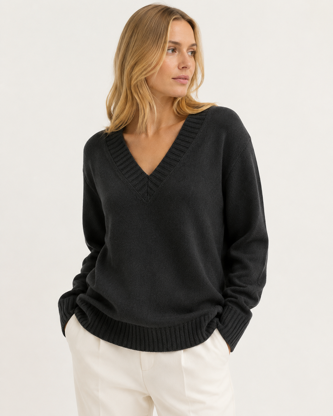 Pull femme col en V en maille