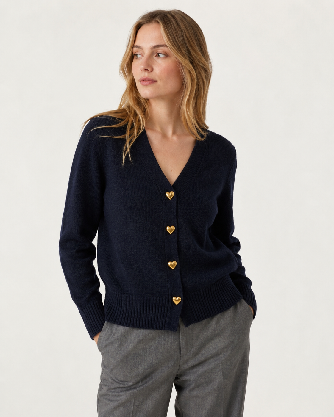 Cardigan femme col en V à boutons dorés