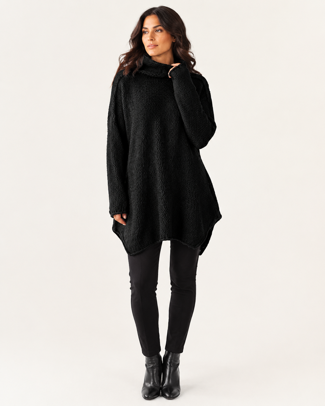 Pull long femme col roulé oversize