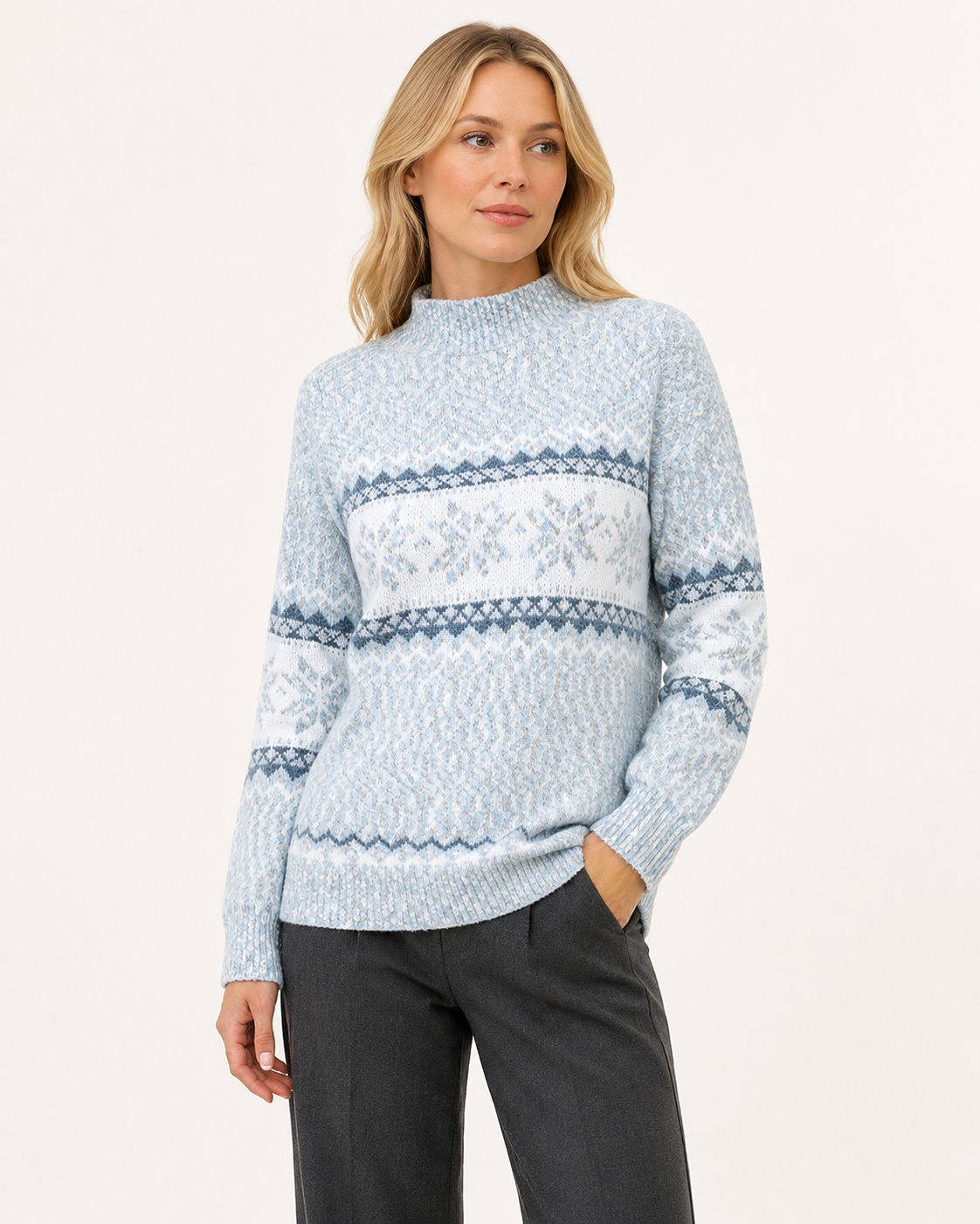 Pull femme col montant à motif jacquard