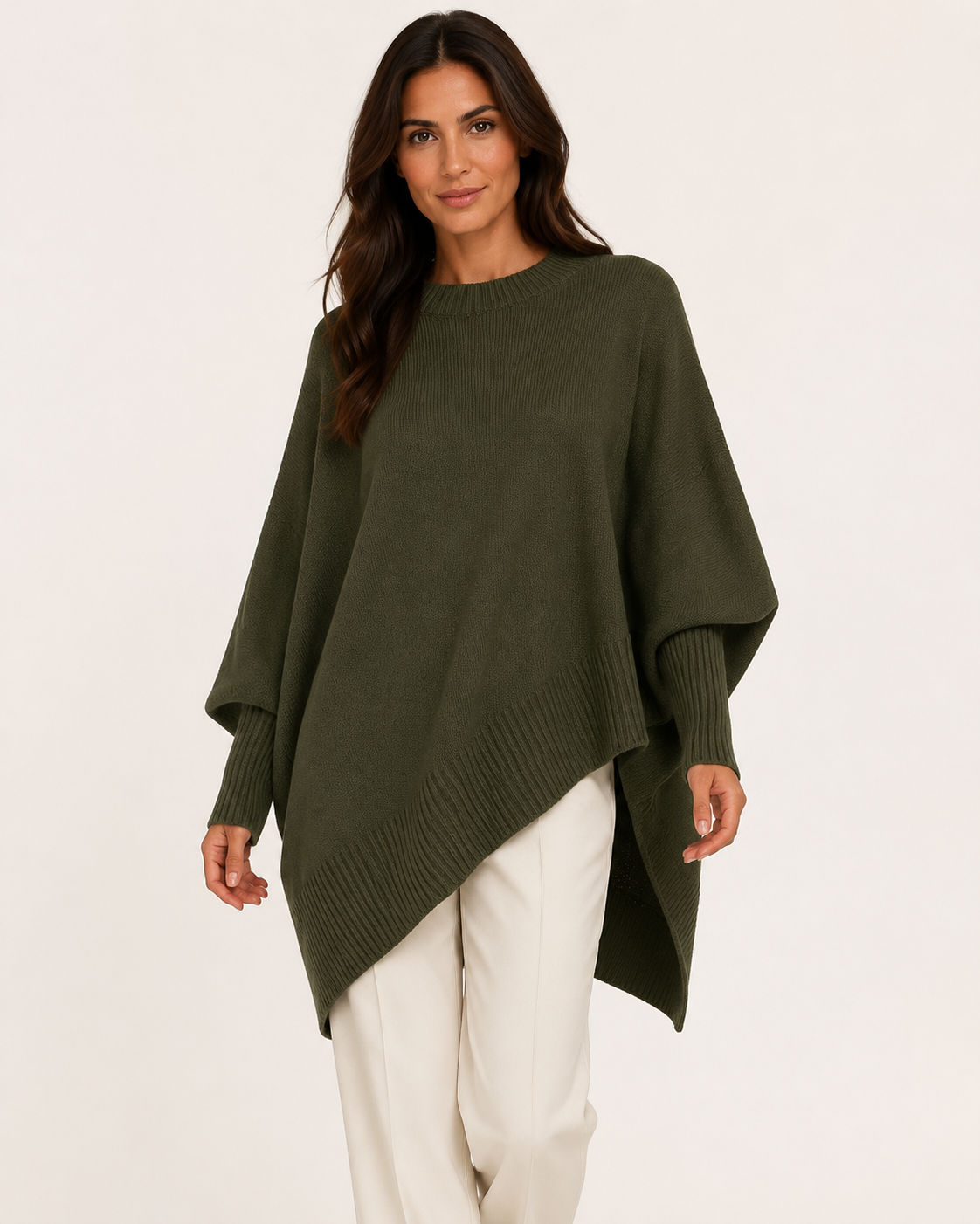 Pull femme oversize rose poudré à ourlet asymétrique