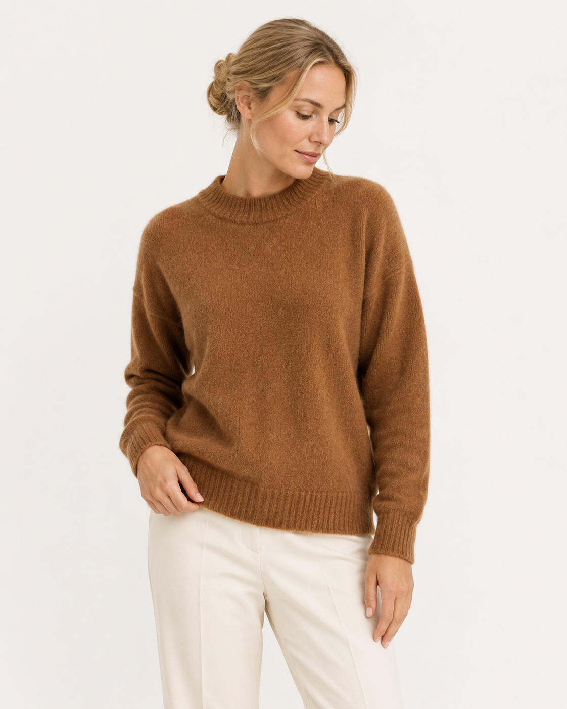 Pull femme col rond en mohair et laine, coupe décontractée