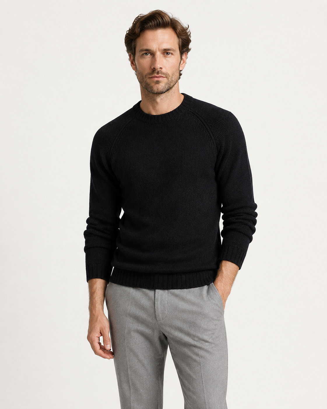 Pull homme col rond en maille douce à manches raglan