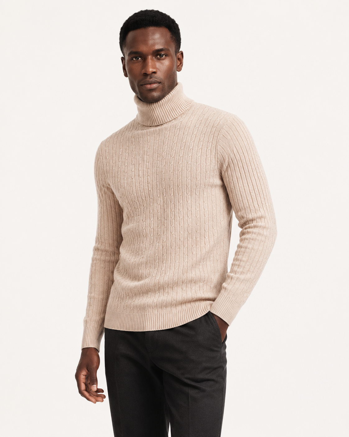 Pull homme col roulé en maille torsadée