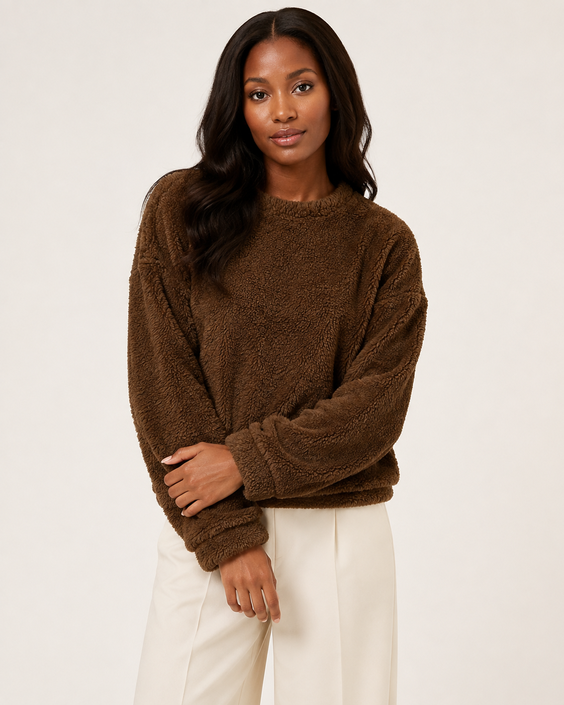 Pull peluche femme col rond oversize